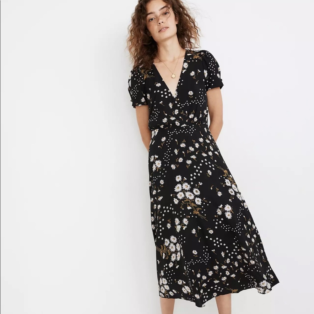Madewell Puff-Sleeve Wrap-Front Midi Dress in Polka Daisies size 6